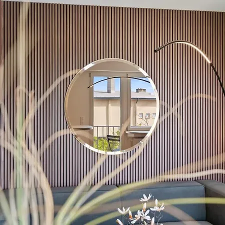 Sleek And Chic Studio In The Heart Of City 아파트 *