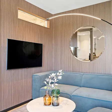 Sleek And Chic Studio In The Heart Of City *