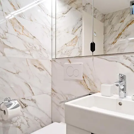 Sleek And Chic Studio In The Heart Of City * Luxembourg